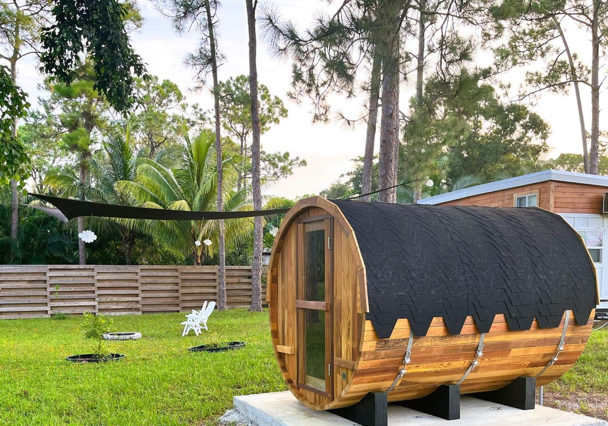 Summer Tiny House West Palm Beach Exterior photo